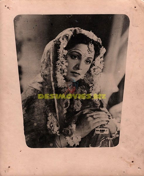 Aag 1948 - Movie Still