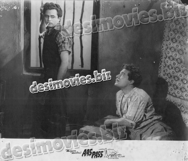Aas Paas (1957) Movie Still 3