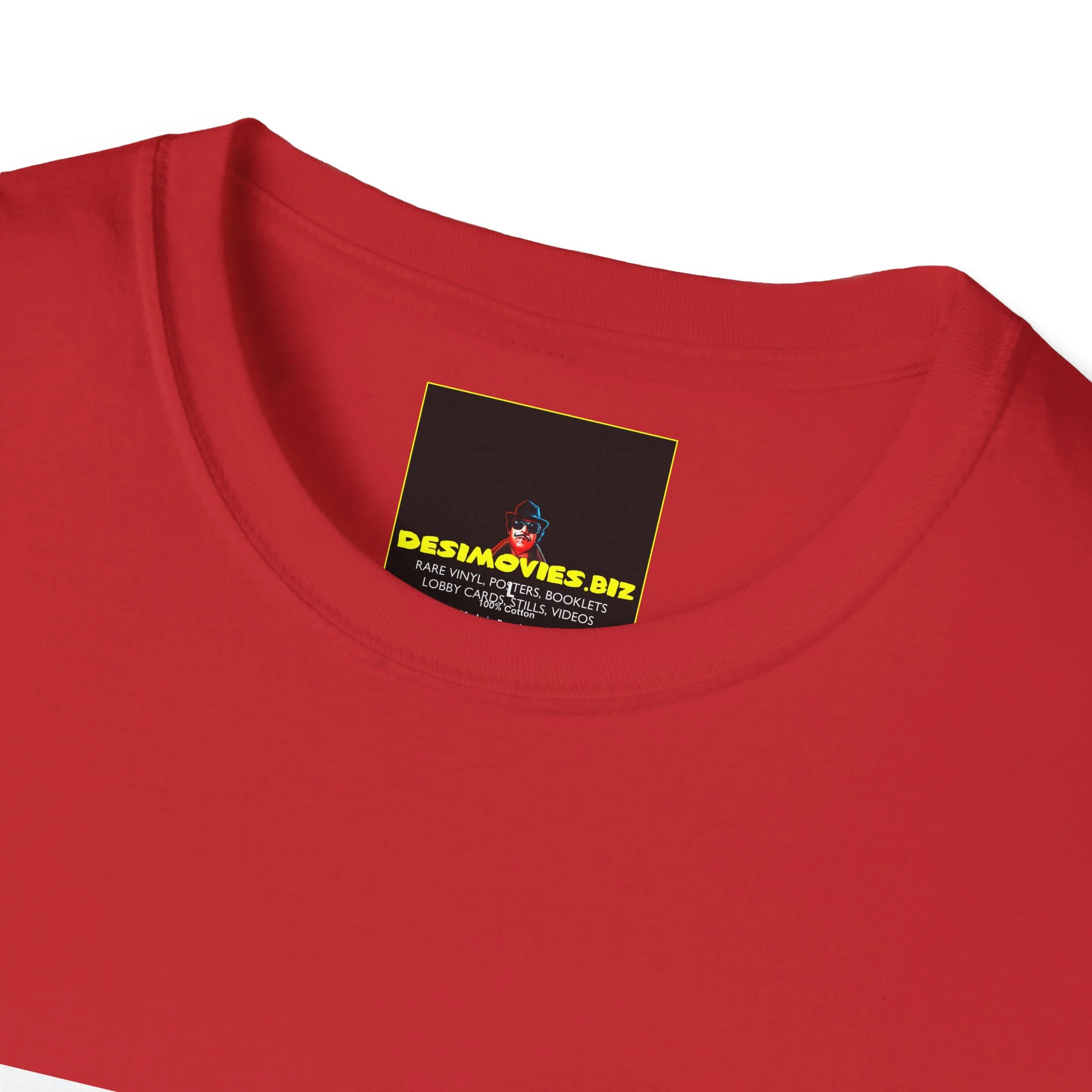 Aurat Raj T-Shirt — Bold Crown Graphic Tee with Urdu Calligraphy - Image 23