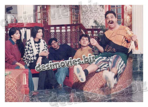 Ghoonghat (1996) Movie Still 4