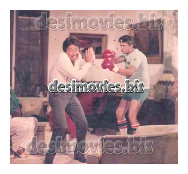 Kamyabi (1984) Movie Still 1